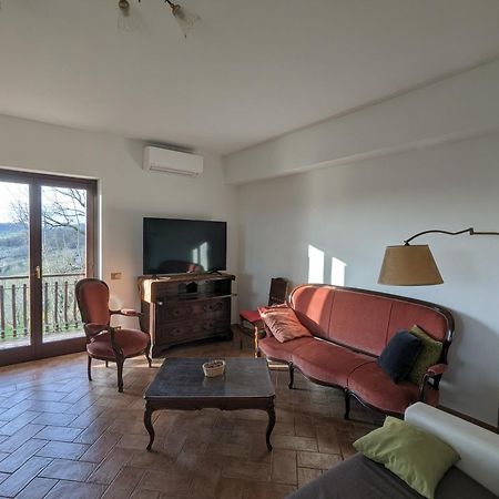 Villa Pacchini Poggio Mirteto Szoba fotó