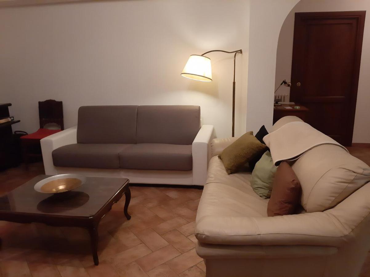Villa Pacchini Poggio Mirteto Kültér fotó