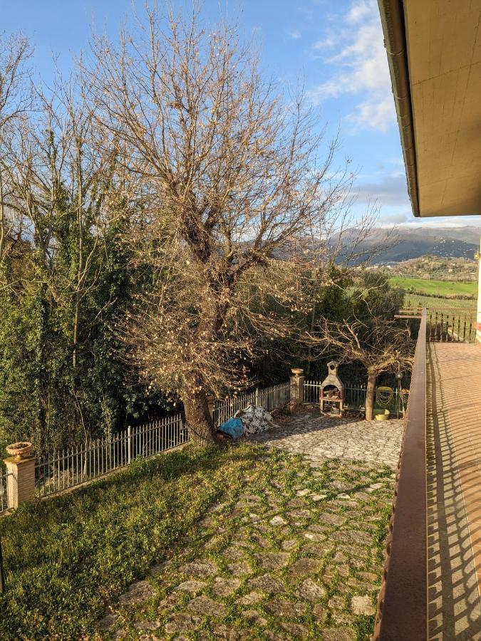 Villa Pacchini Poggio Mirteto Szoba fotó