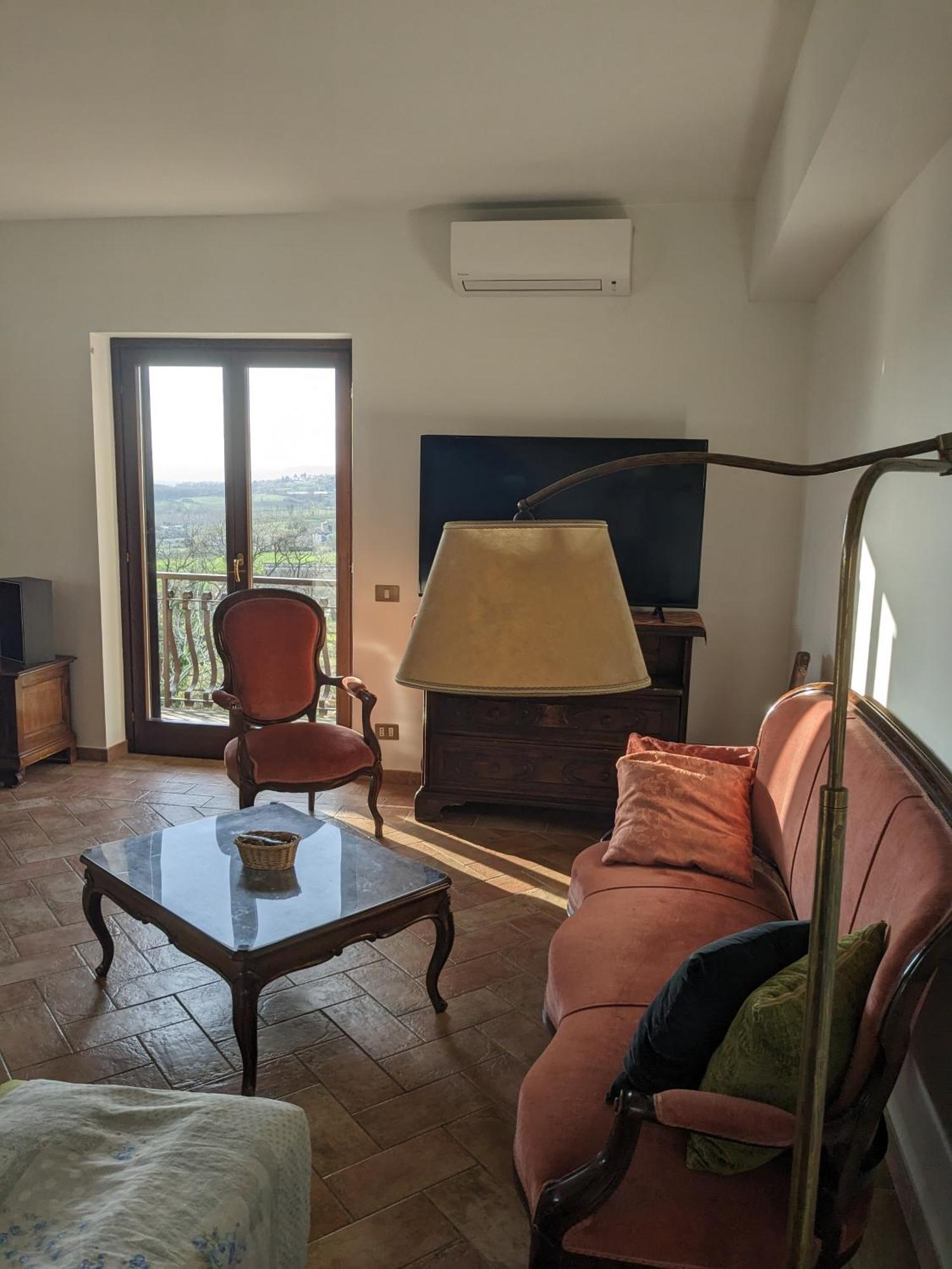 Villa Pacchini Poggio Mirteto Szoba fotó